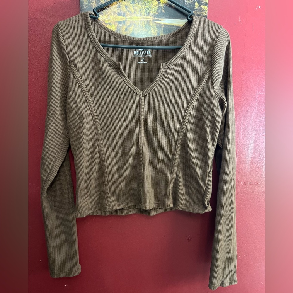 Hollister Cropped Brown Long Sleeve Women's Top NEVER WORN